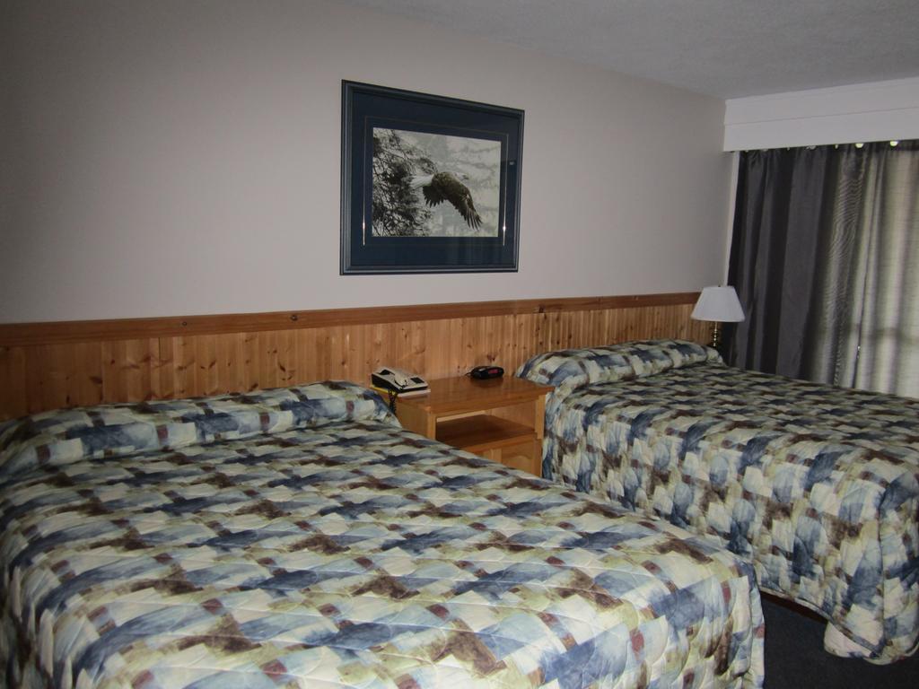 Lakeside Motel Williams Lake Eksteriør bilde
