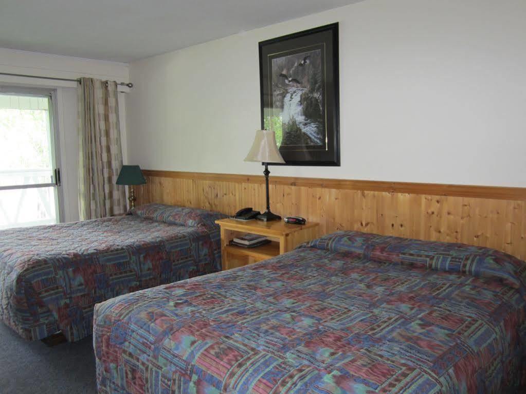 Lakeside Motel Williams Lake Eksteriør bilde